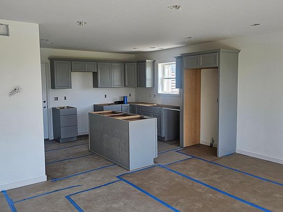 2nd image of 1348 4th St NW