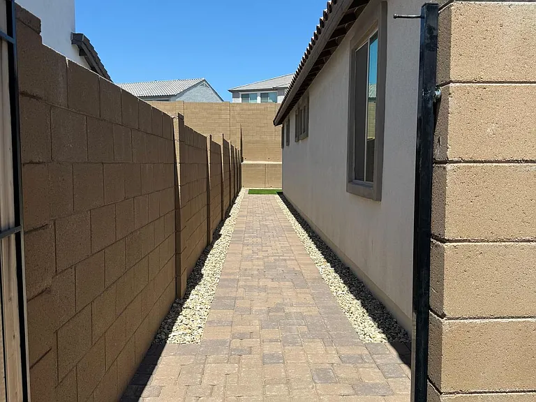 7022 W Maya Way — Photo 14