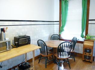 2541 W Belden Ave APT 1, Chicago, IL 60647