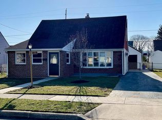 819 Hartman Ave, Temple, PA