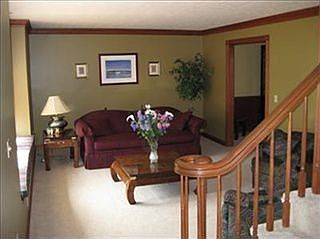 1st image of 447 Claxton Glen Ct