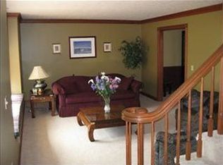 447 Claxton Glen Ct, Dayton, OH 45429