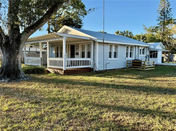 1812 9th St W, Palmetto, FL 34221