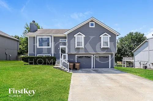 1603 Johnston Dr Photo 1