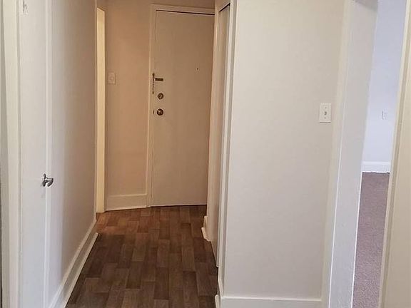 4th image of 76 Summit Ave