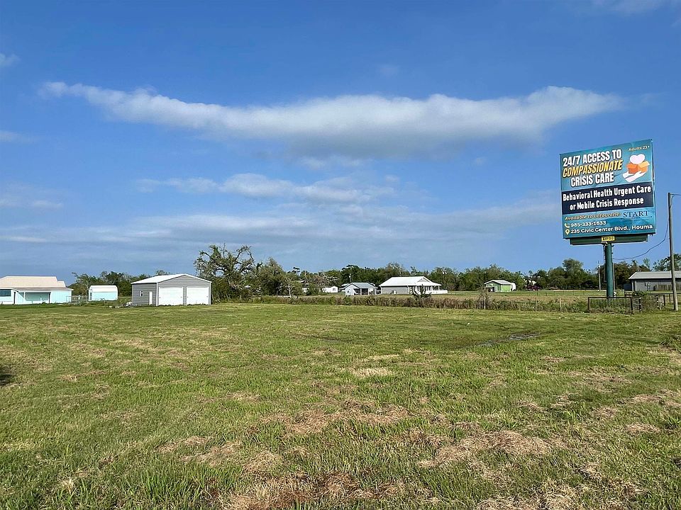 2nd image of Highway 308 Larose