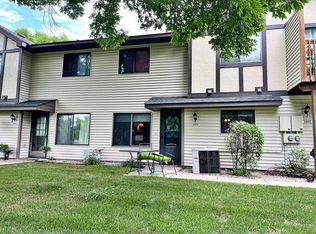 5959 Dellwood Ave, Shoreview, MN 55126