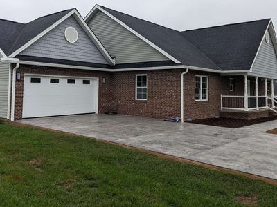 893 Clicks Ln, New Market, VA, 22844