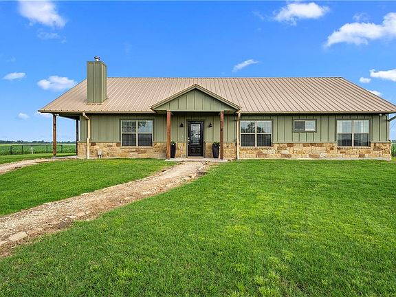 5th image of 1107 County Road 133