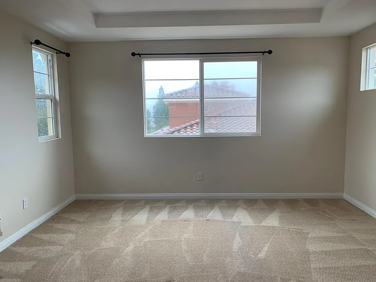 1355 Sky Ridge Ct — Photo 12