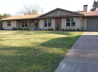 372 Neva Ln, Denison, TX 75020