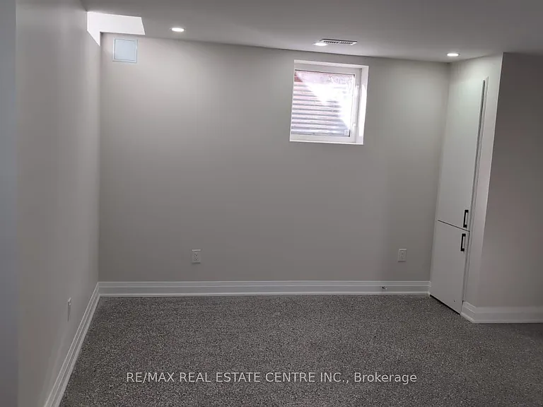 866 McNair Cir #BASEMENT — Photo 5
