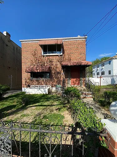 685 Jerome St #2 Photo 1