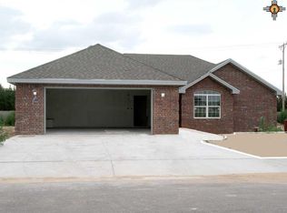 2119 Mockingbird Ln, Portales, NM 88130