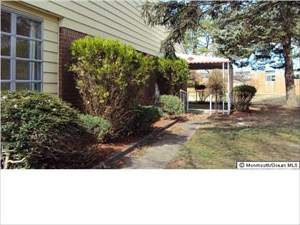 2nd image of 10B Jefferson Ln