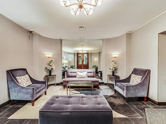 5th image of 720 W Gordon Ter APT 5M