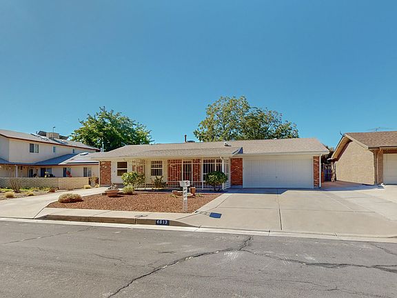4th image of 4613 Sherwood St NE