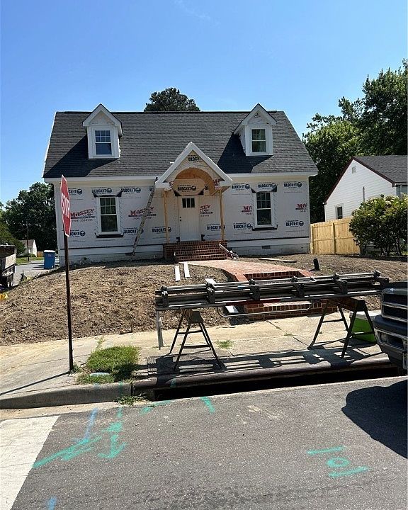 1st image of 6418 Stuart Ave