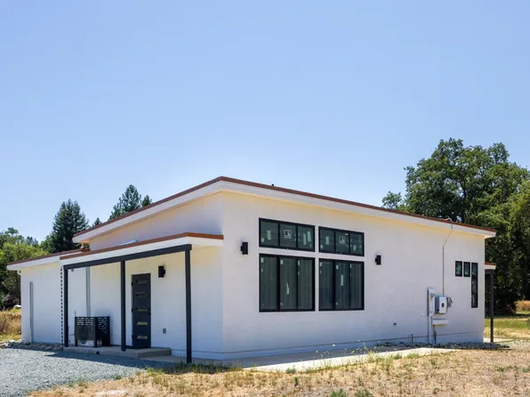 B 18093 Lasso Loop #B, Penn Valley, CA 95946