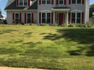 97 Manchester Dr, Newnan, GA 30265