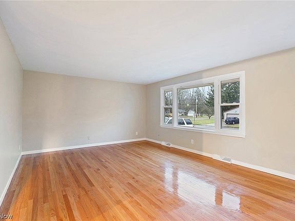 4th image of 4206 Patricia Ave