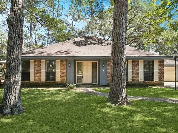 257 Oak Dr, Mandeville, LA 70471