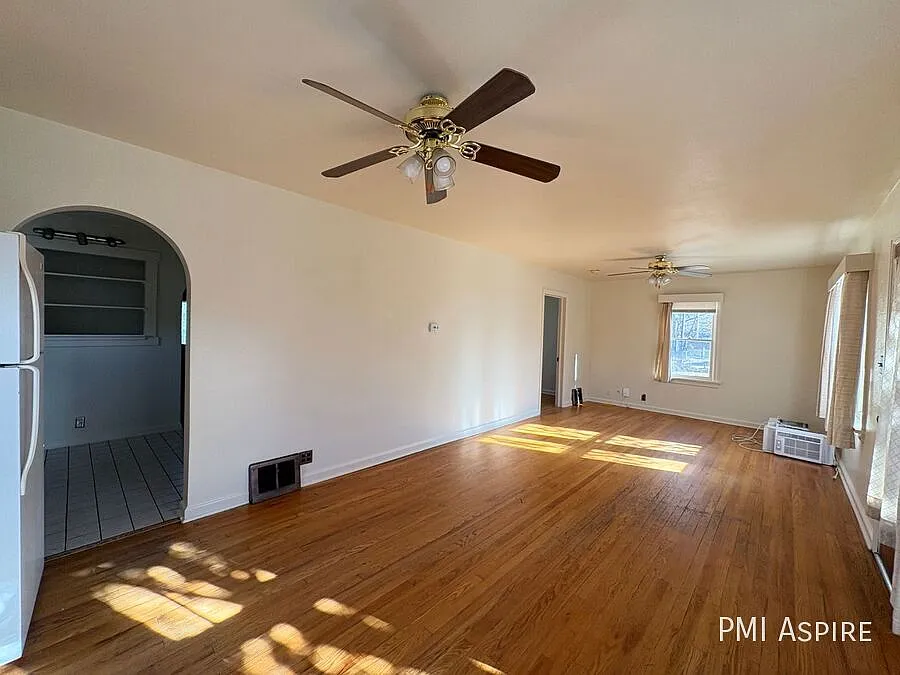1 Bedroom 1 Bath House in Longmont — Photo 2