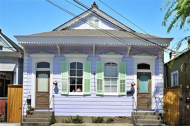 1st image of 4223 Burgundy St