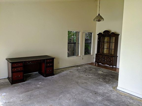 4th image of 8501 Lichen Dr