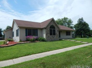 700 W Morgan St, Bunker Hill, IL 62014