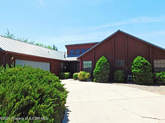 2nd image of 5705 Holmes Dr