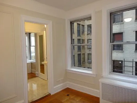 Rented by City & Suburban | media 30