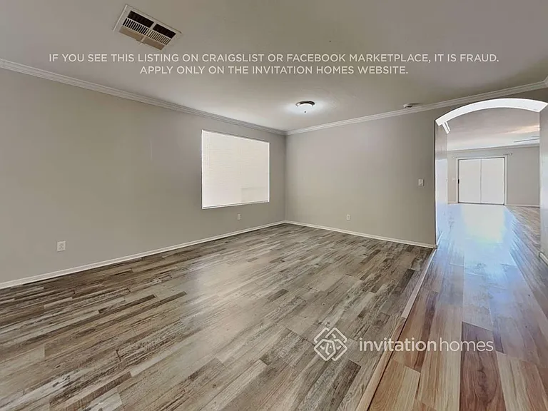 6862 W Townley Ave — Photo 5