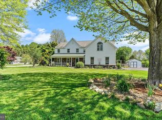 2 Quail Run Ln, Glenmoore, PA 19343