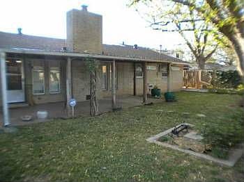 2nd image of 3001 N Shannon Ave