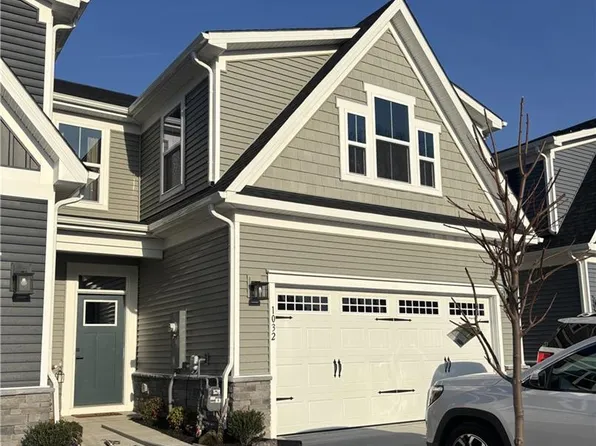 1032 Breakwater Trl, Carrollton, VA 23314