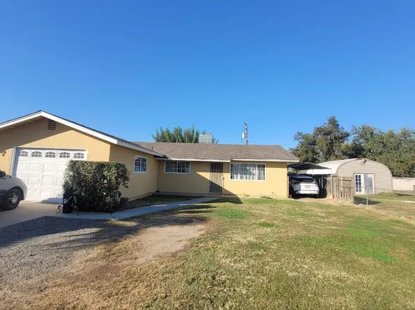 582 E Davis Street, Pixley, CA 93256