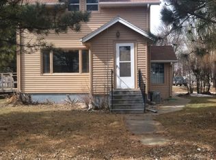 201 Avenue A, Minot, ND 58701