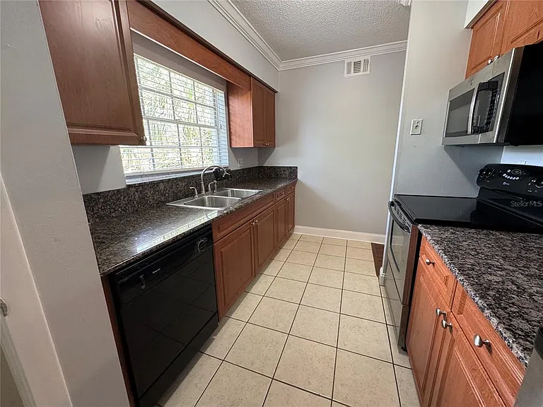 120 S Church Ave #211 — Photo 14