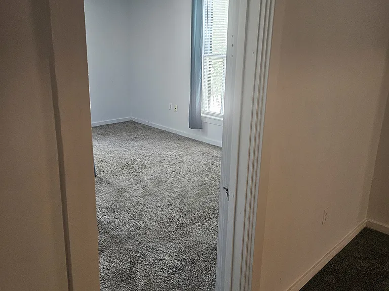 128 E Rich Ave #3 — Photo 3