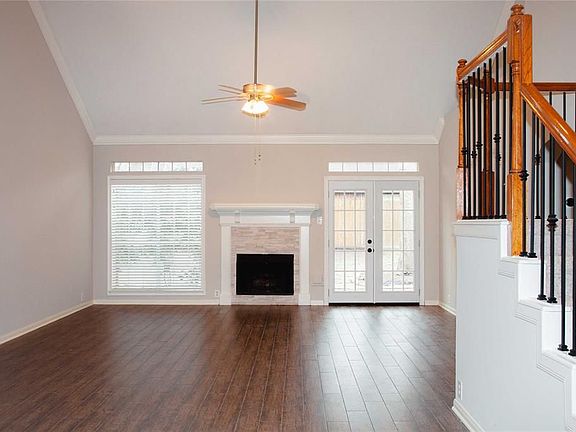 4th image of 3414 Meadow Glade Cir