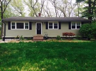 15 Bridle Rd, Billerica, MA 01821