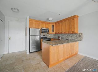 104 North St APT 604, Stamford, CT 06902