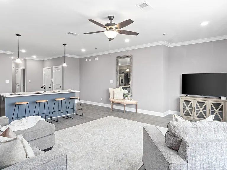 138 Center Pointe Dr #2 — Photo 6