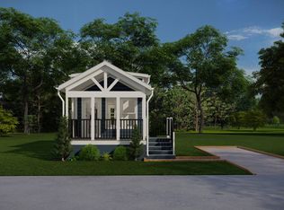 114 Meandering Ln, Flat Rock, NC 28731