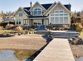 1702 N Shore Dr, Bellingham, WA 98226