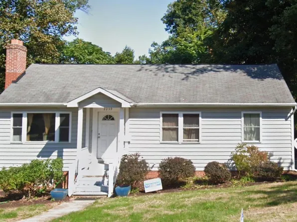 2239 Highland Ave, Falls Church, VA 22046