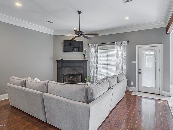 4th image of 119 Nicole Dr