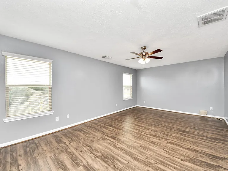19215 Terra Forest Ct — Photo 30