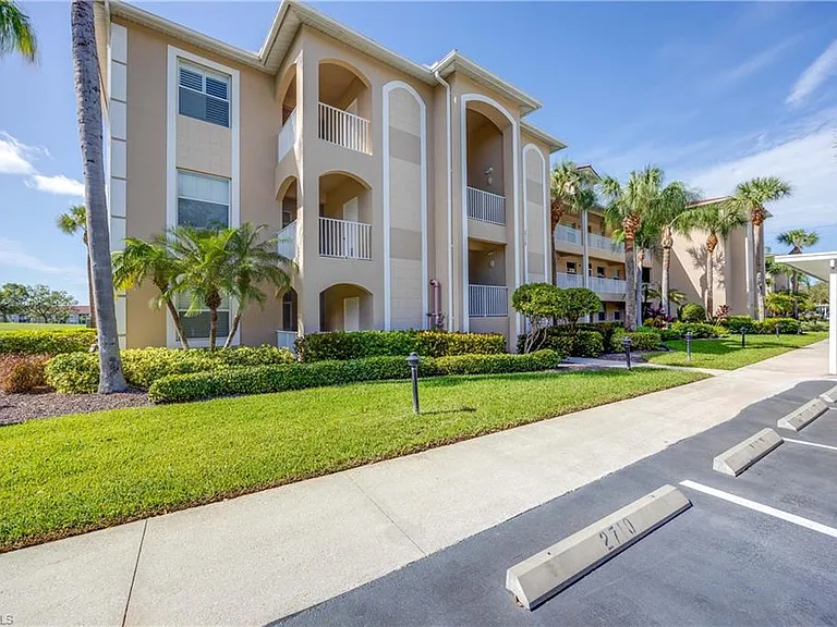 2710 Cypress Trace Cir #3031 — Photo 2